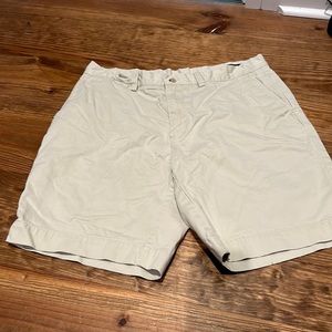 Men’s Polo Ralph Lauren Classic Fit Shorts size 34